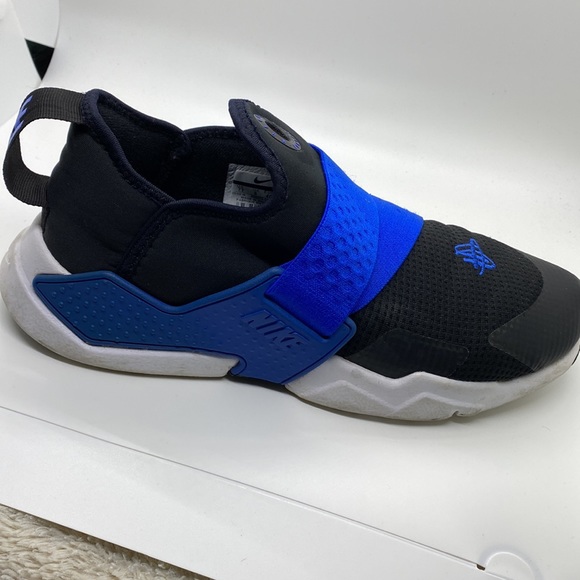 Black And Blue Huarache By Nike - Picture 5 of 5